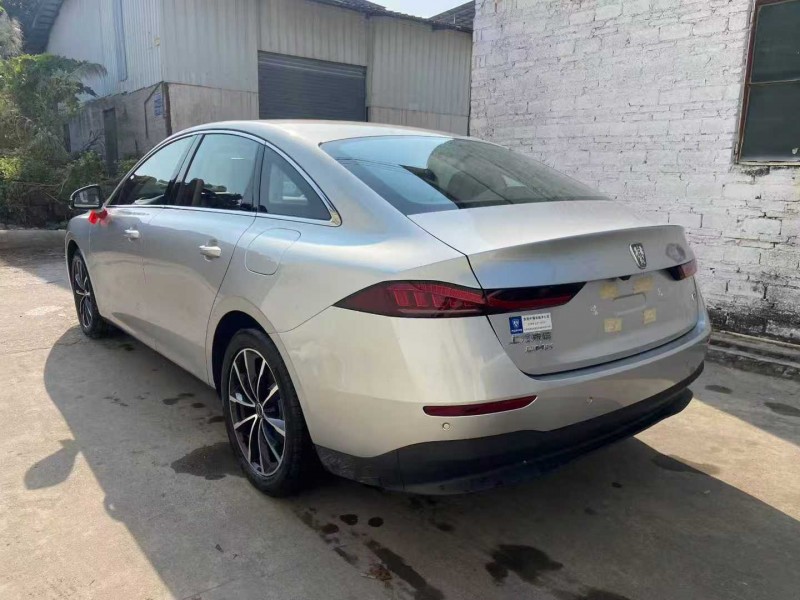 广州25年荣威D79