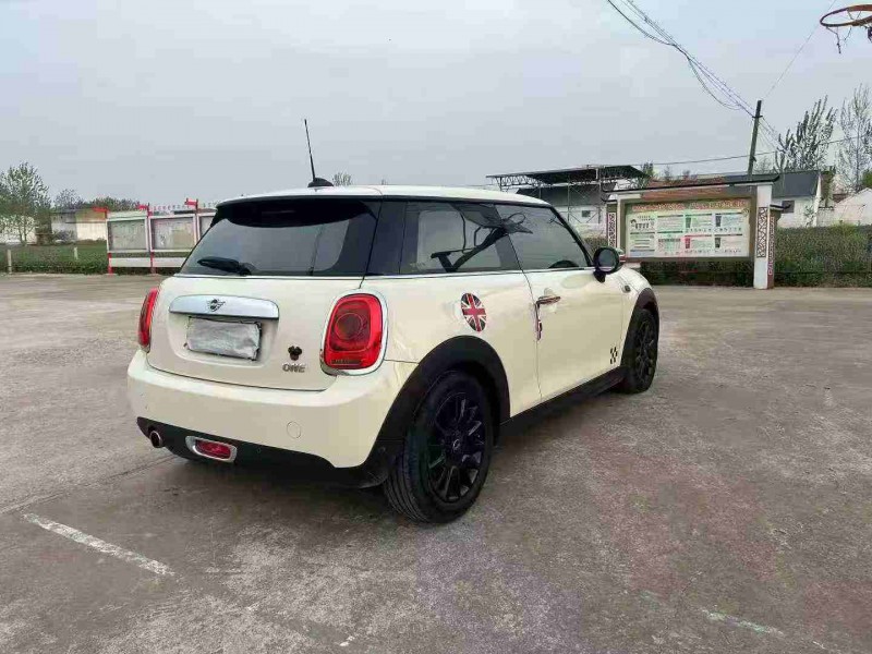 徐州20年MINICOUNTRYMAN6