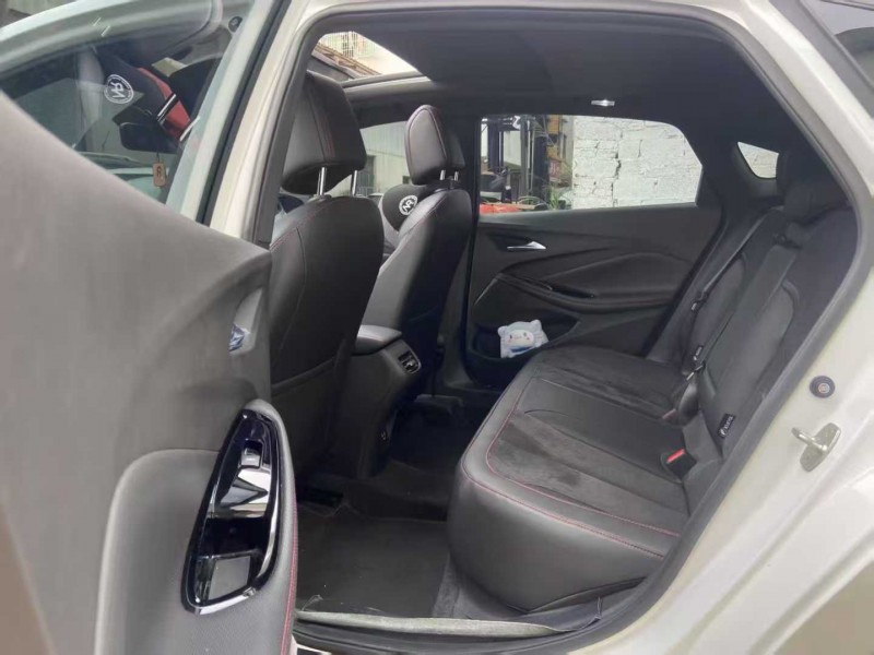 广州23年别克威朗6