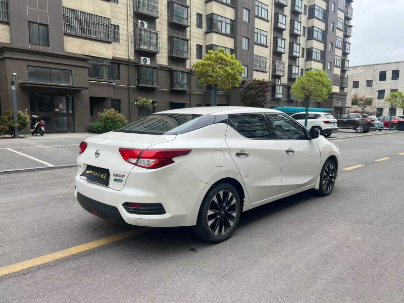 徐州20年日产蓝鸟8