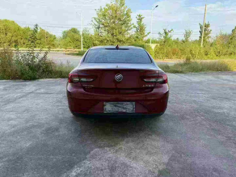 徐州19年别克君越9