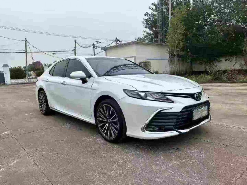 徐州24年丰田凯美瑞3