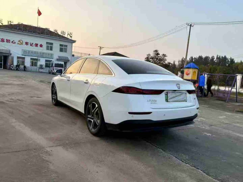 徐州24年荣威D73