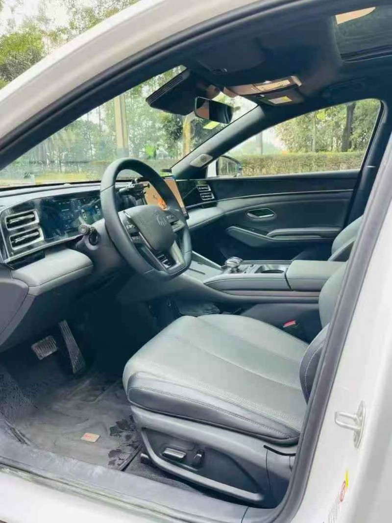 广州25年比亚迪秦4