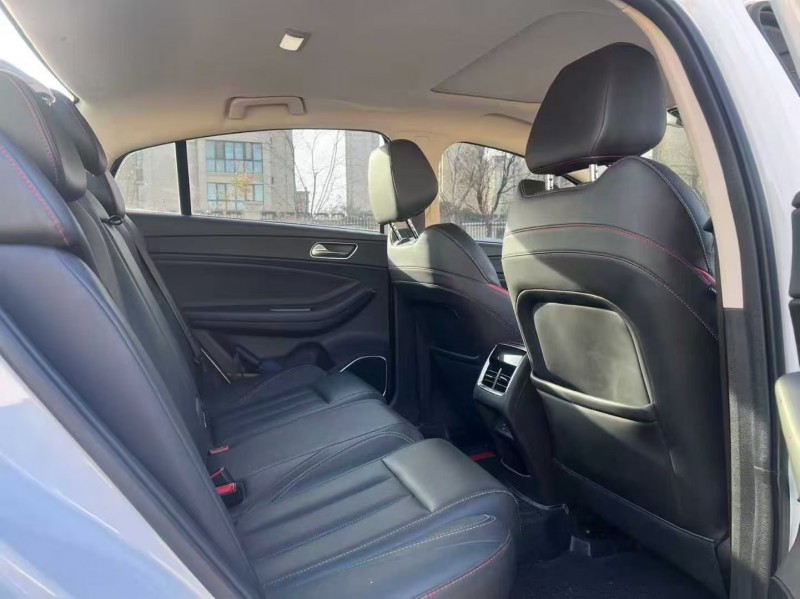 郑州22年奇瑞艾瑞泽4