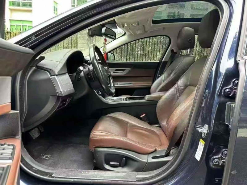 广州17年捷豹XFL4