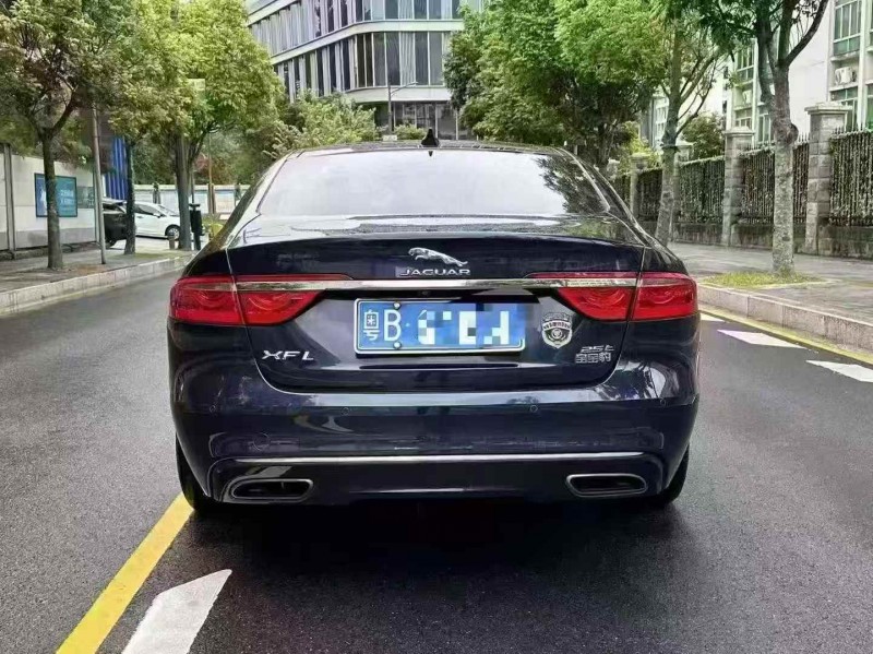 广州17年捷豹XFL9