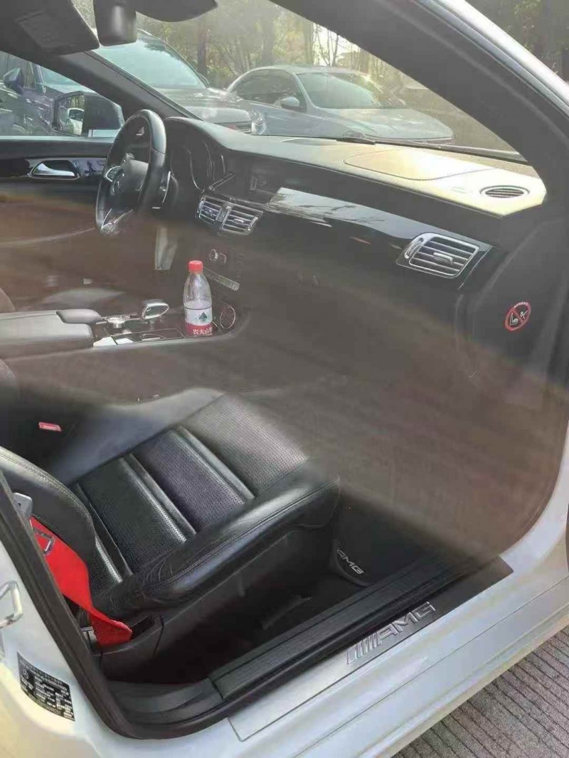 广州14年奔驰AMG4