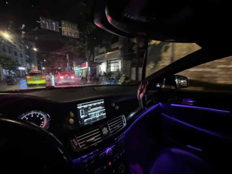 广州14年奔驰AMG6