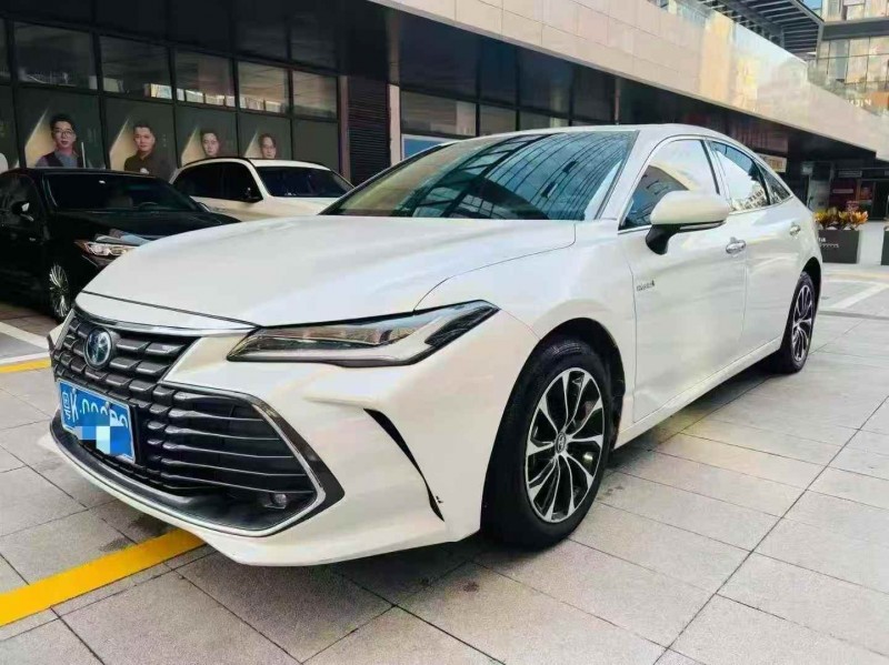 广州22年丰田亚洲龙2