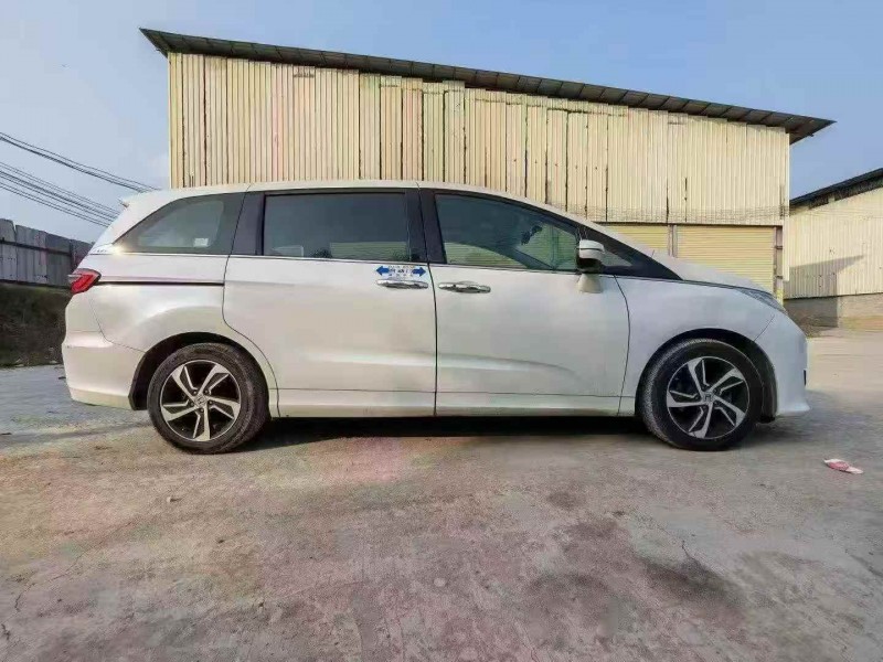 广州16年本田奥德赛2