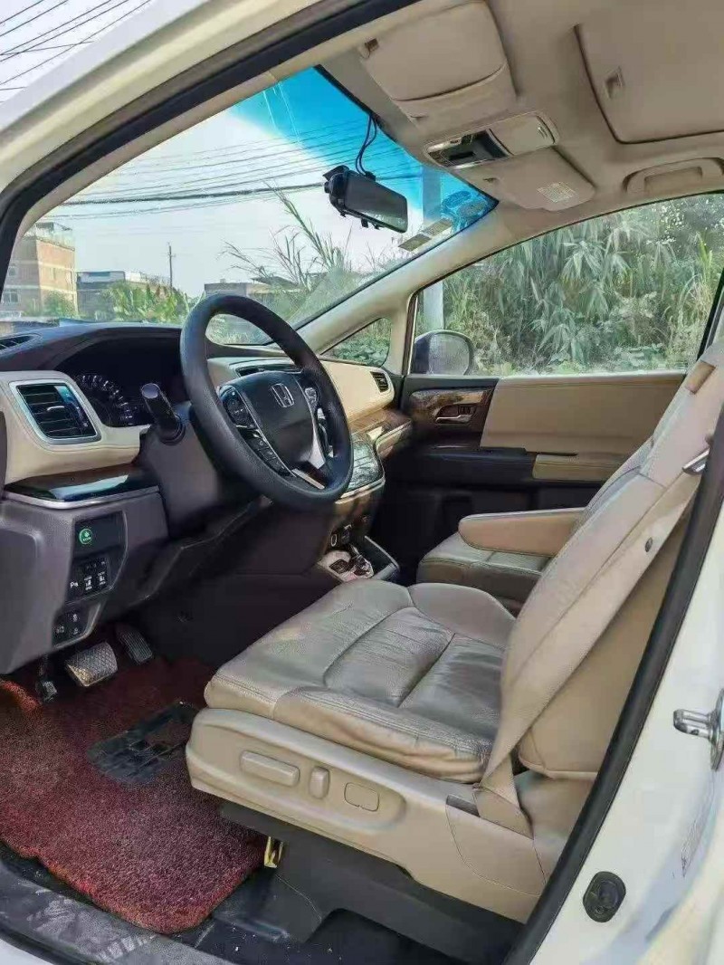 广州16年本田奥德赛4