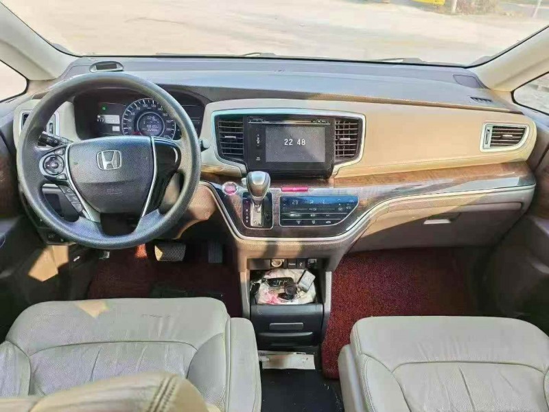 广州16年本田奥德赛8