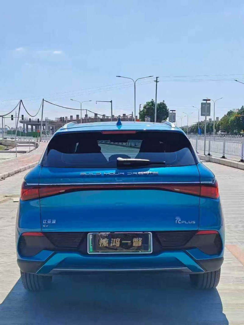 广州23年比亚迪元新能源9