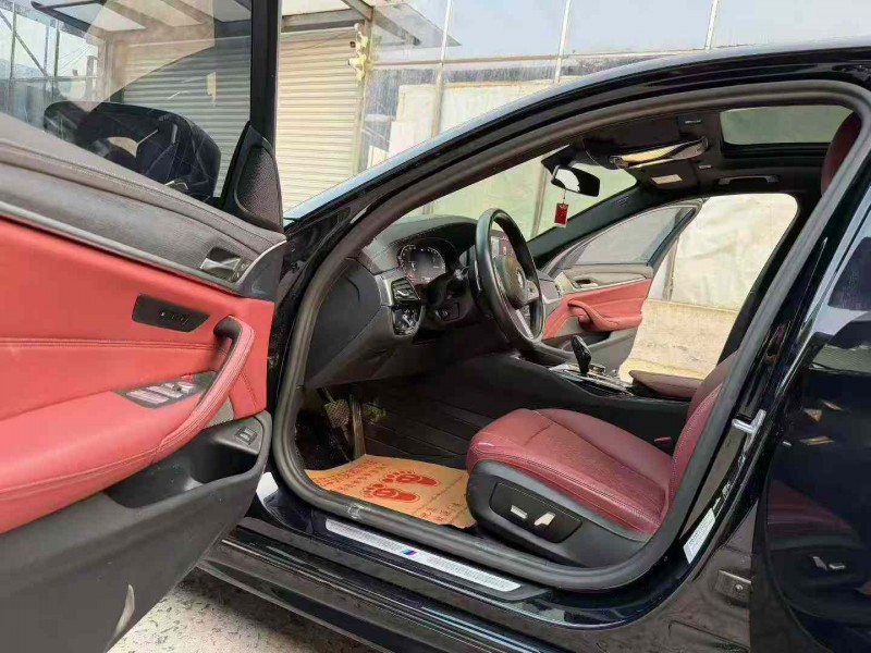 徐州23年宝马5系4