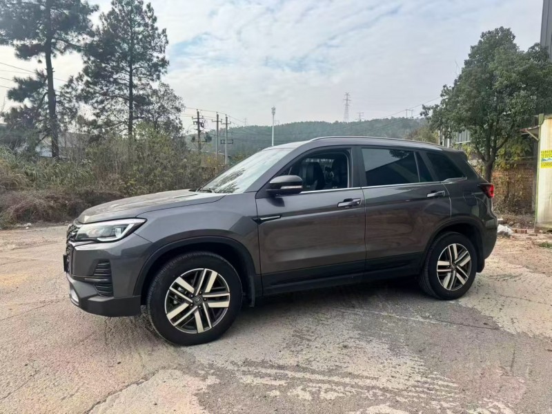 上饶24年长安汽车CS752