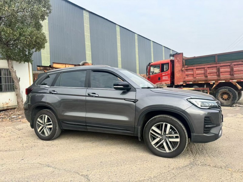 上饶24年长安汽车CS753