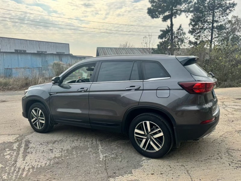 上饶24年长安汽车CS757