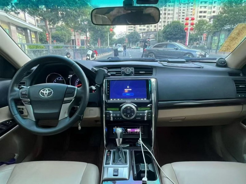 东莞11年丰田锐志5