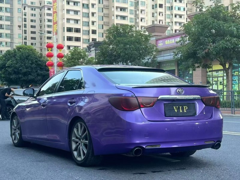 东莞11年丰田锐志7