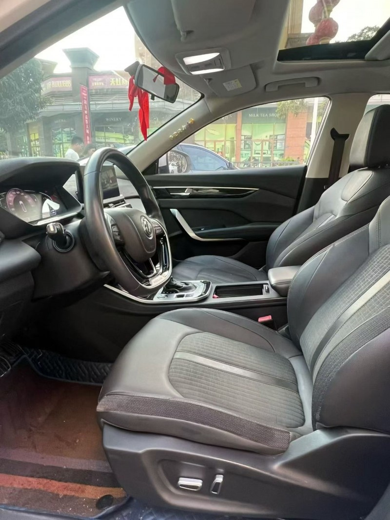 东莞20年东风奕炫4