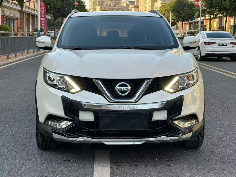 东莞19年日产逍客1