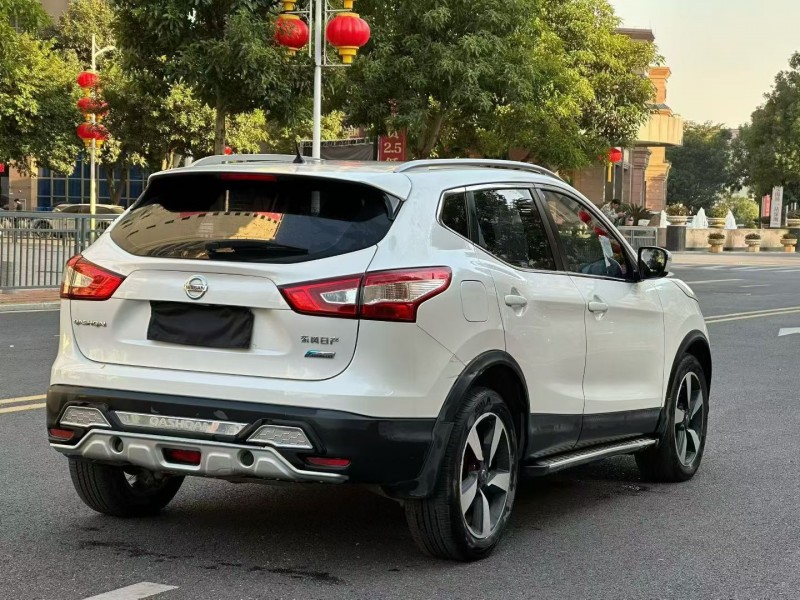 东莞19年日产逍客8