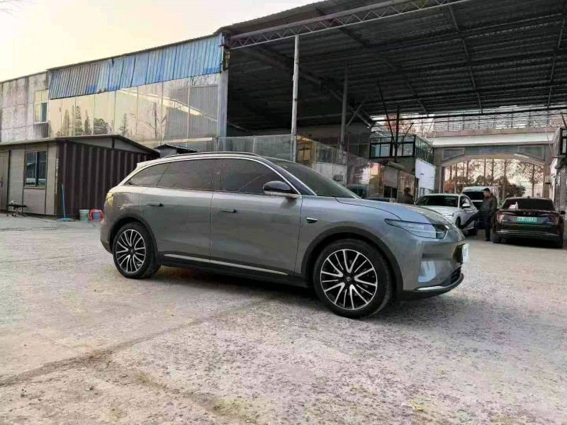 徐州22年零跑汽车C113