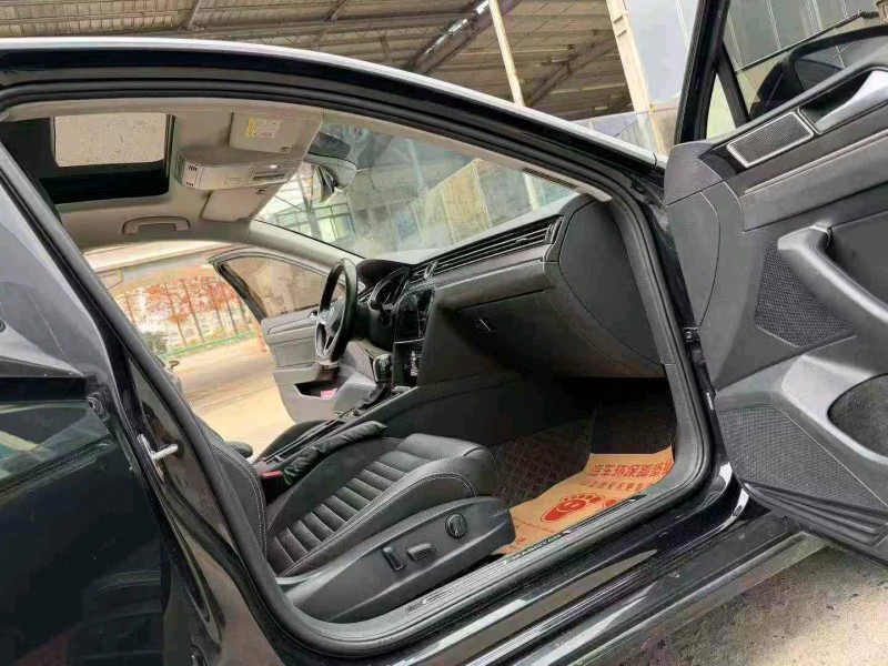 徐州20年大众迈腾6