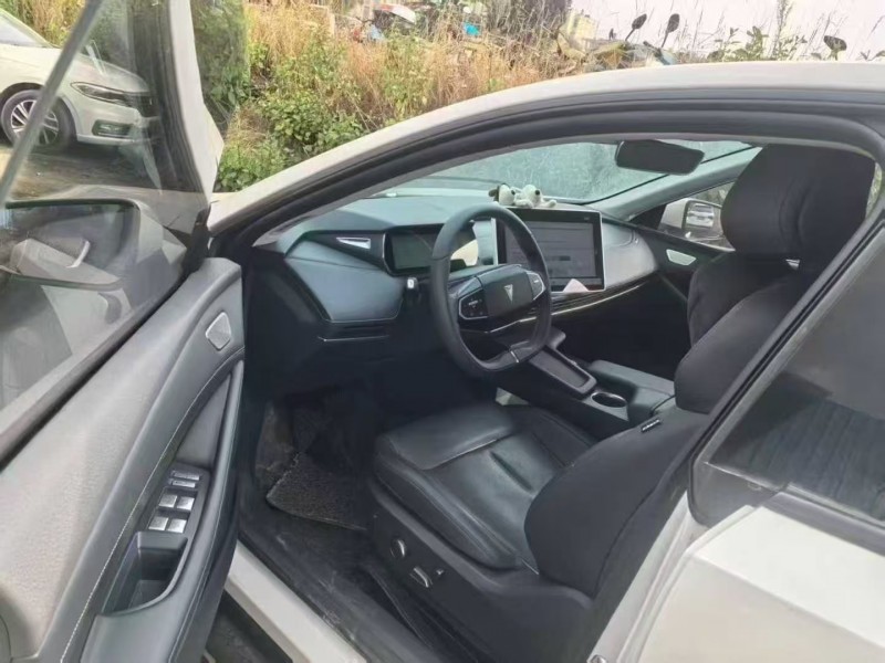 六盘水23年长安汽车深蓝3