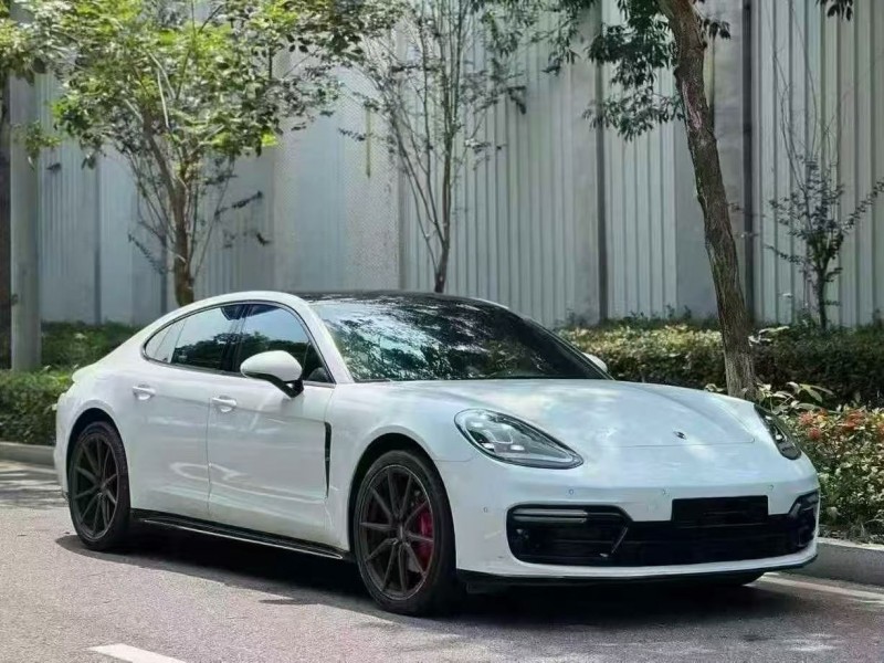 广州18年保时捷帕拉梅拉2
