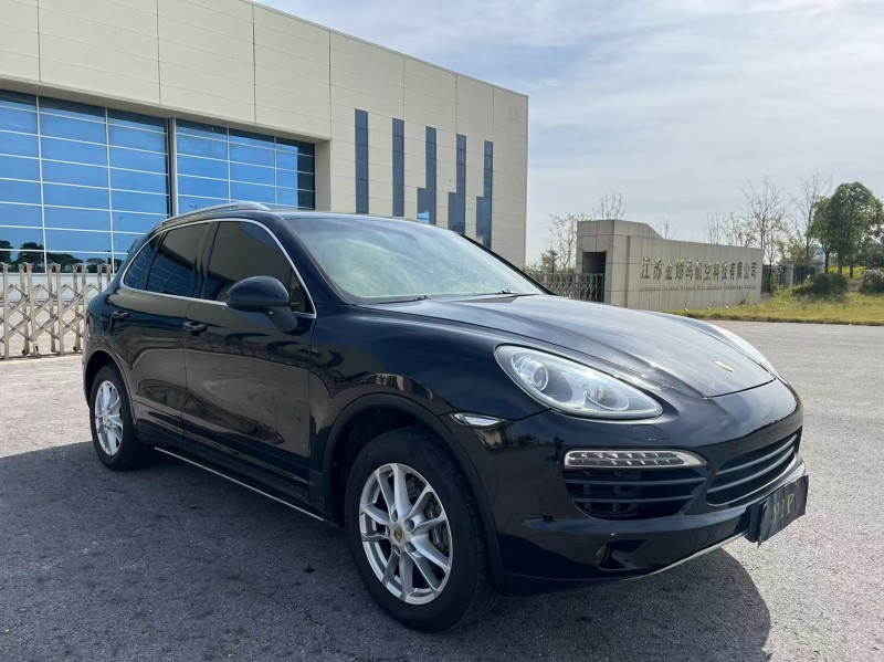 盐城14年保时捷卡宴2