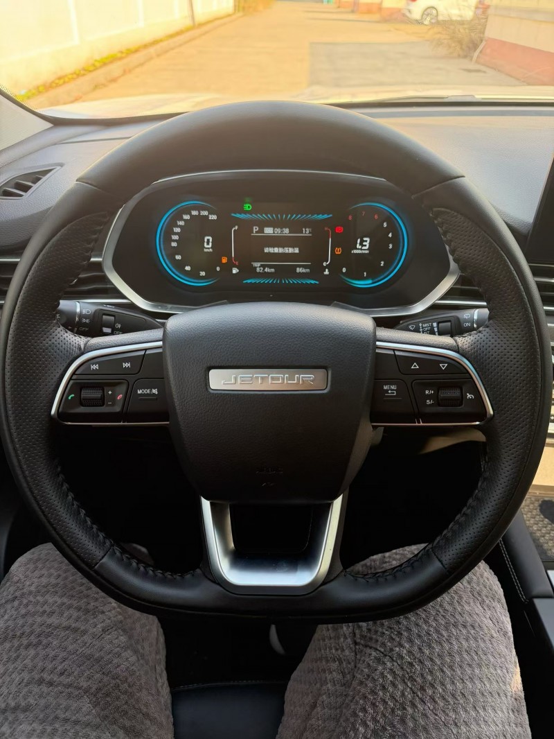 赣州25年奇瑞捷途4