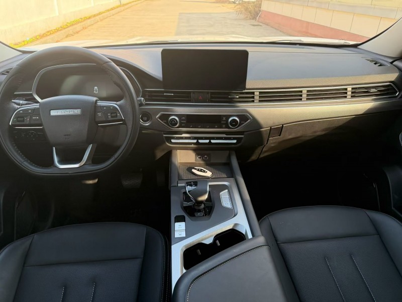 赣州25年奇瑞捷途6