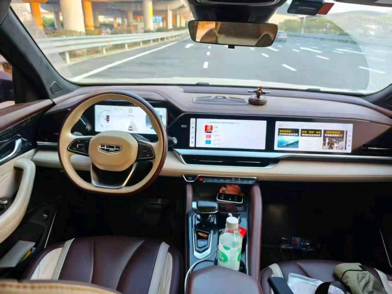 广州22年吉利星越3