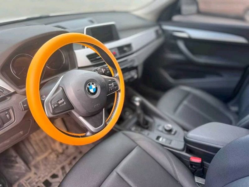 金华18年宝马X17