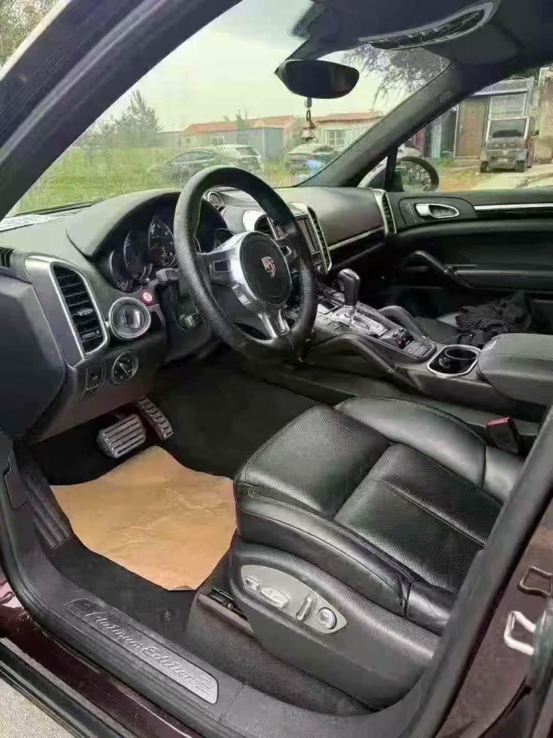 菏泽14年保时捷卡宴6