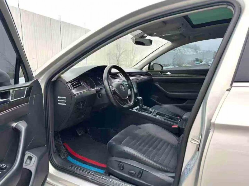 南平17年大众迈腾5