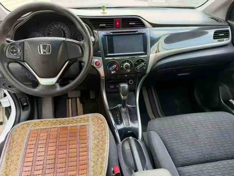 湛江15年本田凌派5