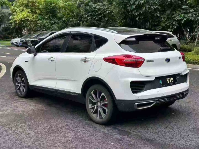 苏州18年吉利帝豪8