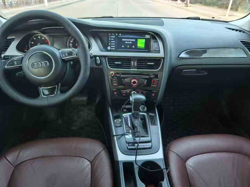 榆林12年奥迪A4L3