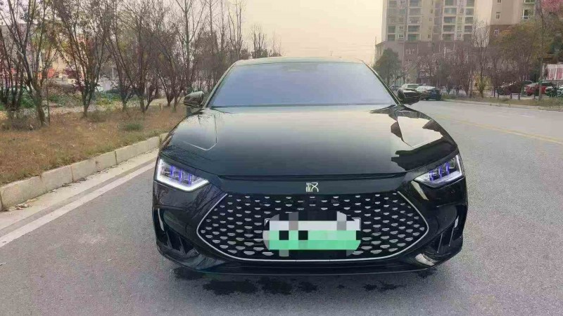 张家界23年比亚迪汉DM1