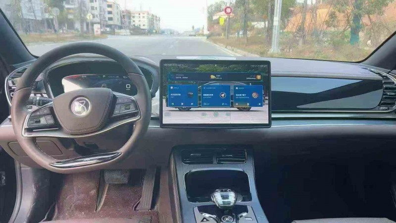 张家界23年比亚迪汉DM6