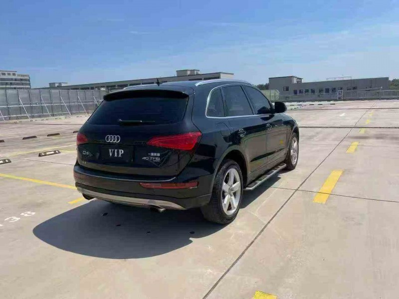 舟山14年奥迪Q58