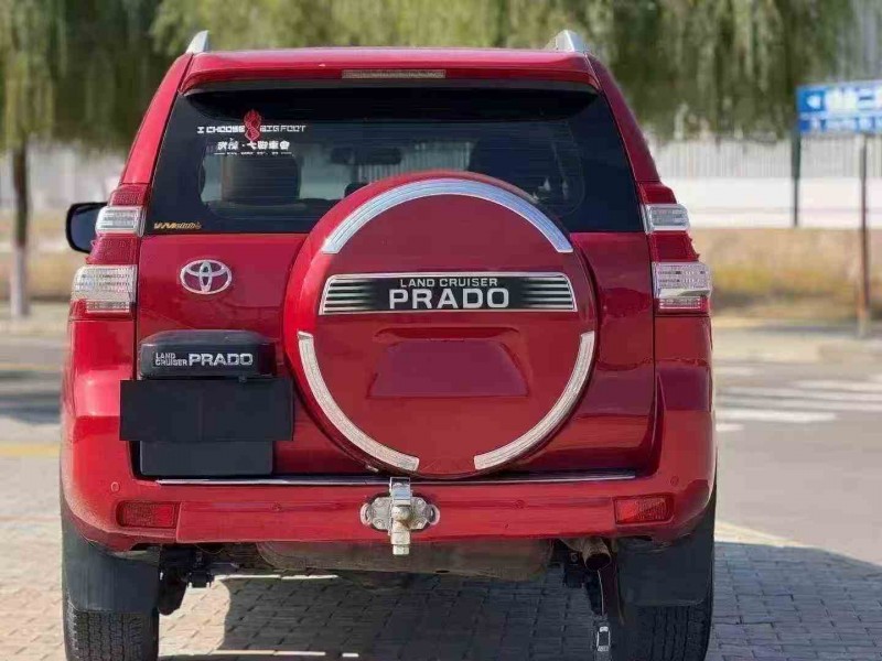 渭南17年丰田普拉多8