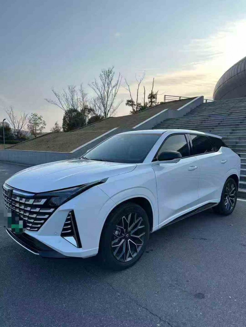 吉安25年长安汽车UNI2