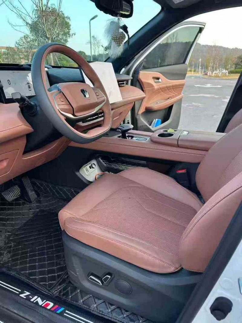 吉安25年长安汽车UNI5