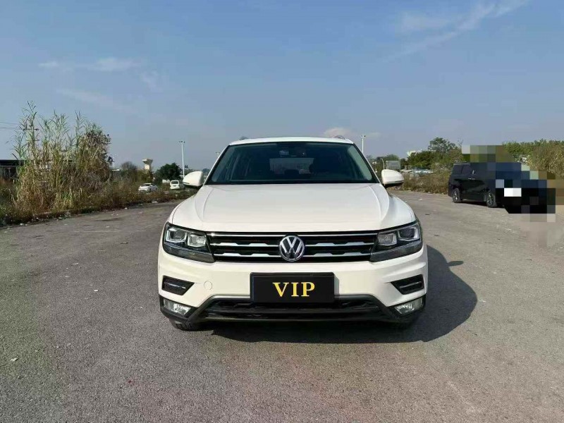 钦州19年大众途观1