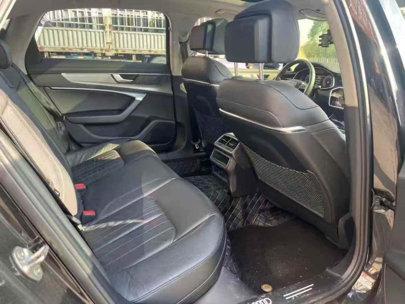 张家界19年奥迪A6L4