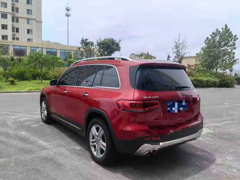 济宁22年奔驰GLB8